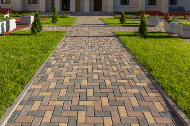 Best Custom Driveway Pavers  in Edmonds, WA